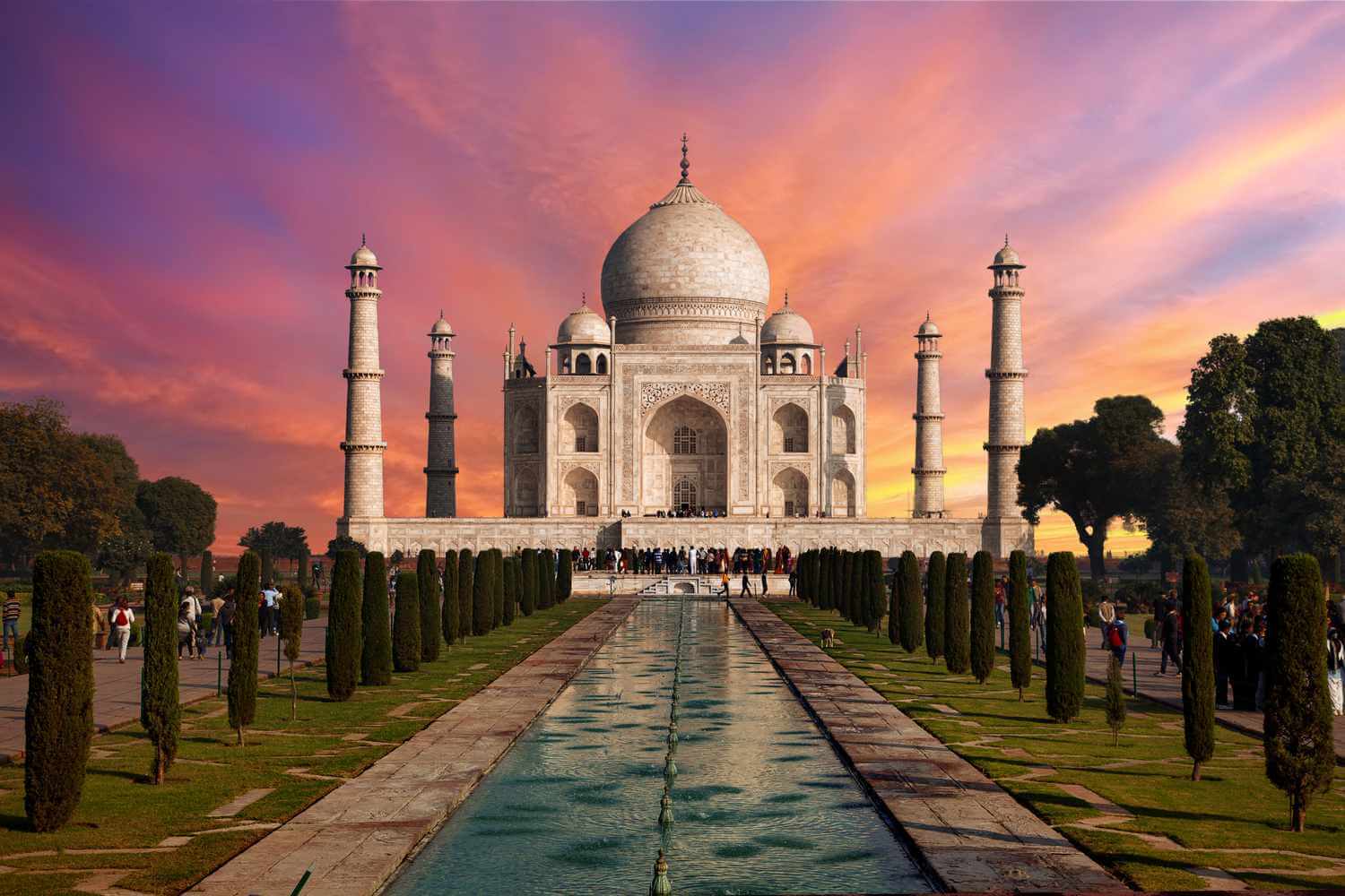 Journey Through Time: Iconic South Asian Travel Destinations to Unveil History - Taj Mahal. 