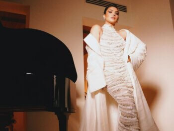 Candice Swanepoel wearing the $10 million dollar Fantasy Bra : r/pics